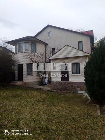 Новокостянтинівська вул.