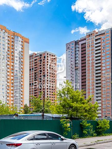 Бориса Гмирі вул., 14-Б