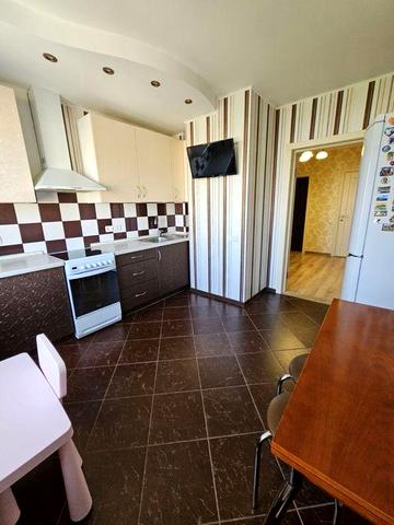 Урлівська, 24 Позняки, озеро, Григоренко