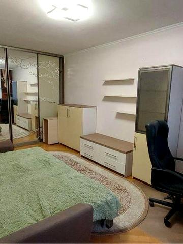 Оренда квартири по вулиці Симоненка