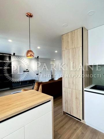 Конча-Заспинська вул. (Генерала Матикіна), 16