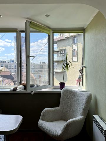 Михайла Омеляновича-Павленка вул. (Суворова), 18/20