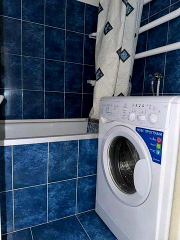 Здам 1-кімнатну квартиру Малий ринок