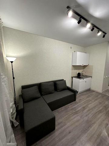 Оренда квартири-студії мінімум на три місяці