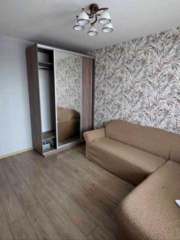 Сдам 3 ком квартиру с инвертором ВДНХ Иподром Лятошинского