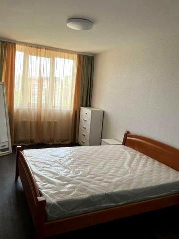 ЖК Perfect Town, вул. Максимовича 32, Генератор Є