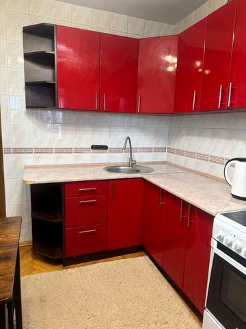 Володимира Лучаковського вул., 12-А