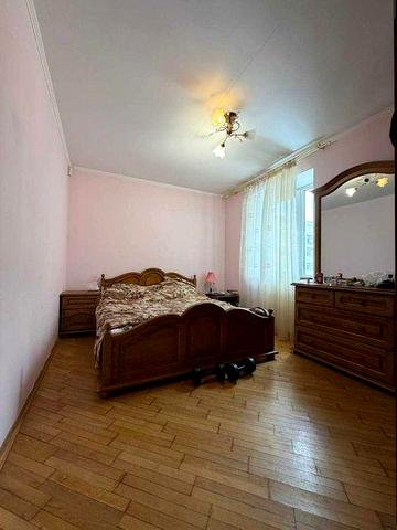 Продаж 3 кімнатної квартири на вул. Ярошинської