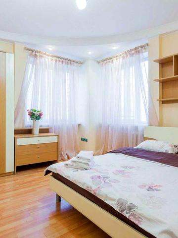 3к Лівобережна довгостроково помісячно без оплати за останній місяць