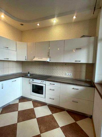 вул. Коновальця Лесі Українки Предславинська Щорса Печерськ