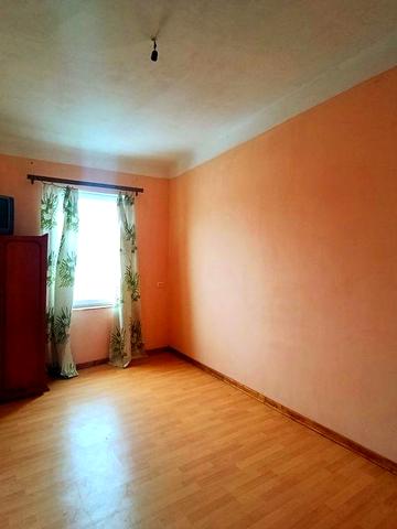 Продається двокімнатна квартира в Самборі