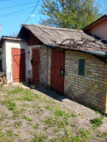 Пів-будиночка Буча ВЛАСНИК, Світло є ЗАВЖДИ