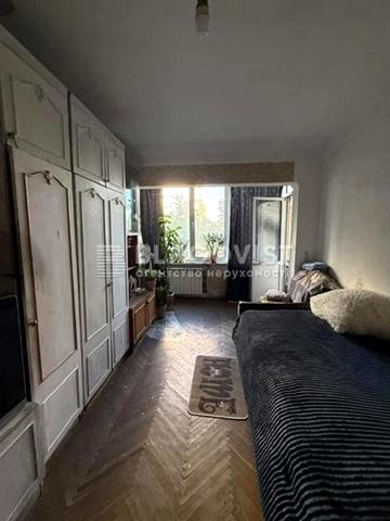 Юрія Шумського вул., 6