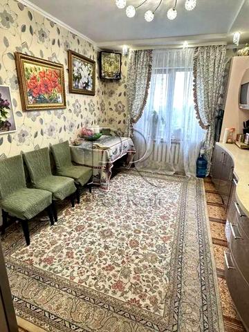 Продаж 3 кімн. квар. Урлівська 17 Осокорки