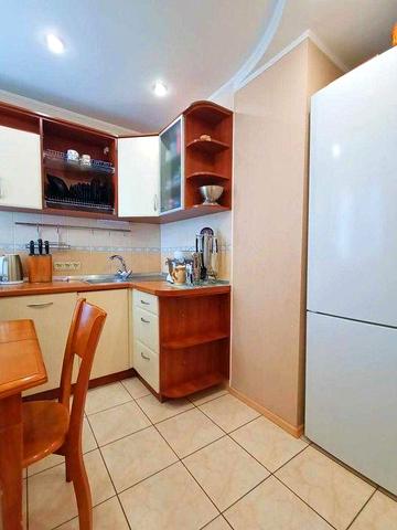 Довгострокова оренда 2-кімн квартири по вул. Довженка (Толстого) 134.