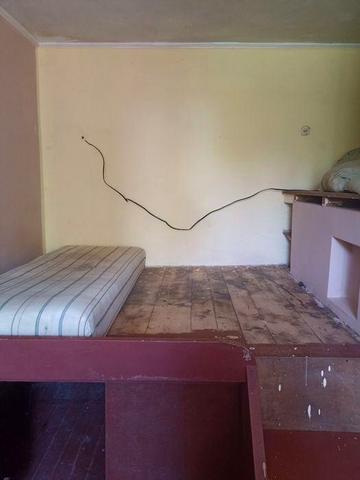 Здається окреме житло для одного чоловіка