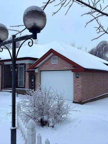 Продам сучасний комфортний будинок 190м.кв. в котеджному містечку