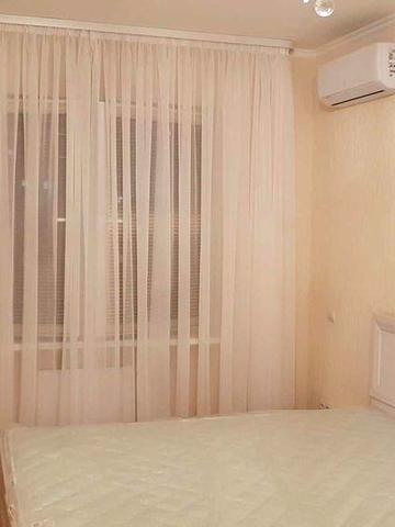 БЕЗ %. Здам 1-к.кв. ГЕНЕРАТОР, вул. Русової, пішки м.Осокорки