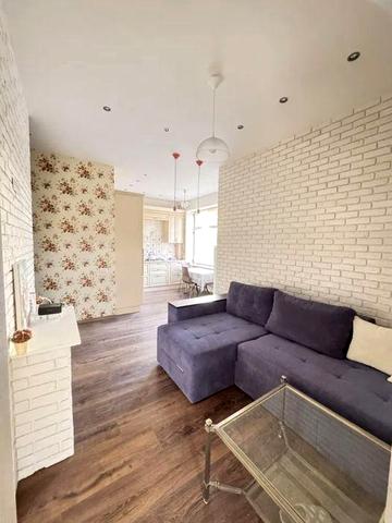 Здам 2 кімнатну квартиру вул Глазового 2в