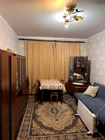 Продам 2-х комнатную уютную квартиру в пгт Краснопавловка