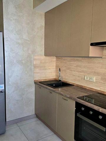 Однокімнатна, євроремонт, проспект Європейського Союзу 41д