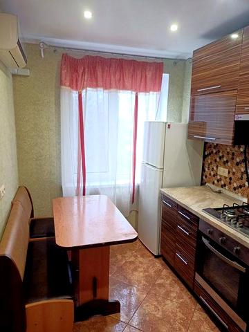 Сдаю 3к квартиру пр.Центральный-3 Слободская