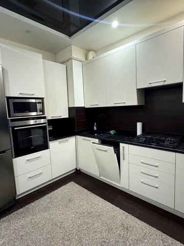 Оренда квартири по вулиці Клима Савура Новобудова