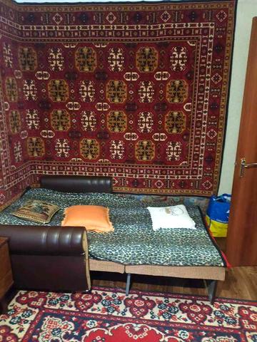 Затишна однокімнатна кв. Центр, розвинена інфраструктура.Довгий термін