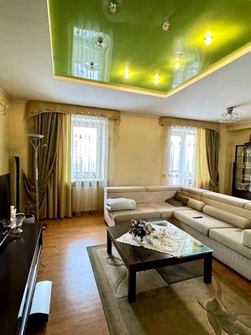 Продаж 5к Квартира Панча Петра вулиця