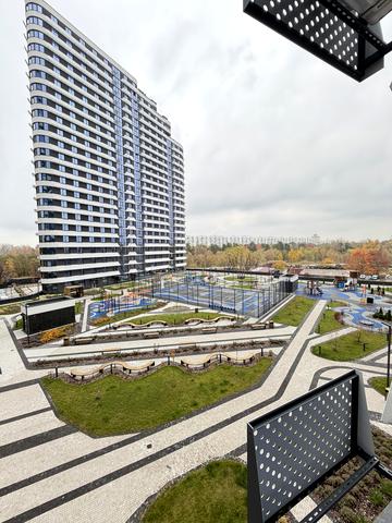 Воскресенська вул., 2-В