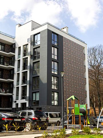 Лісна вул., (Будинок 4)