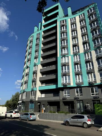 Дніпровський просп., 27