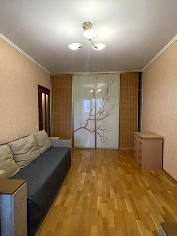 Васильченка вул., 10-А