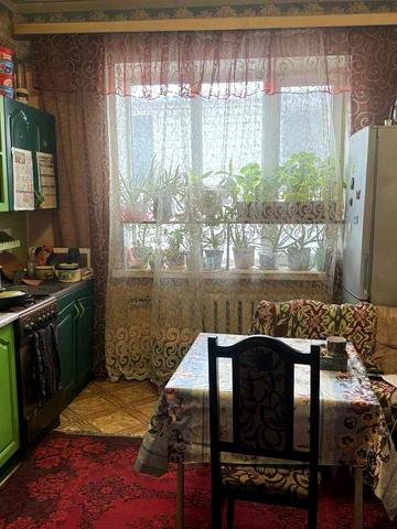 Космонавтів