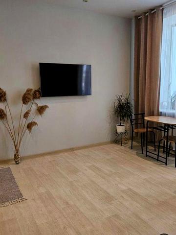 Центр 2х ком Аренда  Грушевского 15а