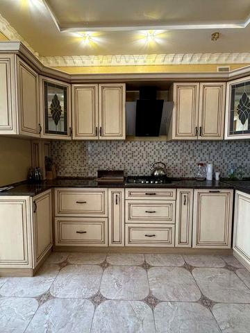 Оренда 3 кімнатної квартири великої площі