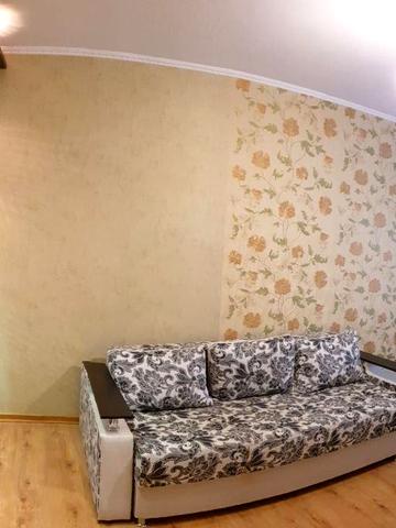 Урлівська вул., 30