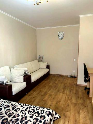 СДАМ! 3-й этаж 1 к. квартира НОВОСТРОЙ Небесной сотни/Левитана