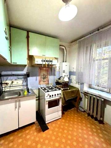 Оренда 2-кім. квартири. вул. Кубійовича-Академія Мистецтв-бл. Центр