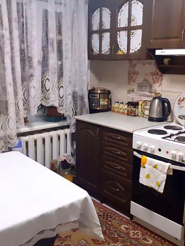 Квартира з ремонтом та меблями