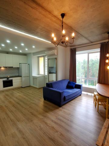 Валерія Лобановського вул., 27