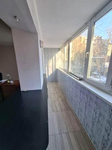 Вул.Бульварно-Кудрявська 41(Воровського)метро Університет Оренда  Цент