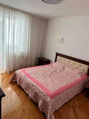 Наукова, 2Д, оренда