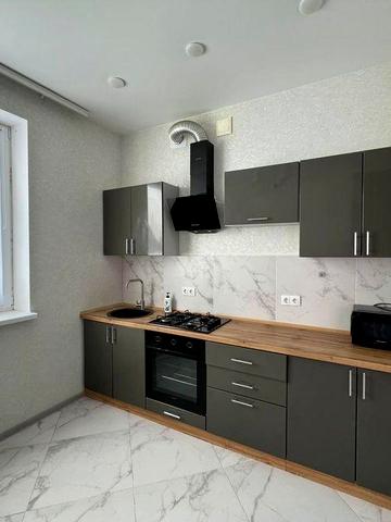 Здається чудовий 4 кімнатний Будинок на Перемичці.