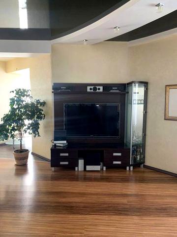 Дворівнева квартира на Вокзальній