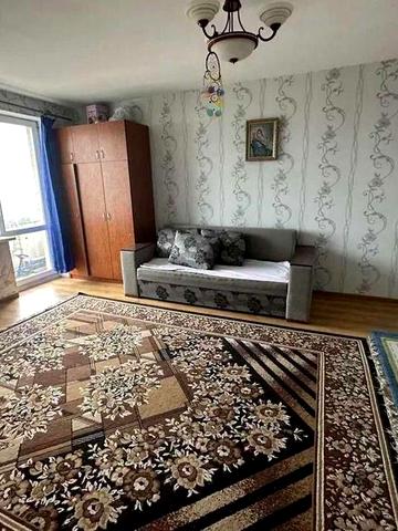 Оренда 1-к квартири на вул. Плугова