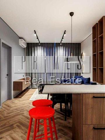 Оренда 2к квартири, будинок «Едельвейс», вул. Звіринецька, 72