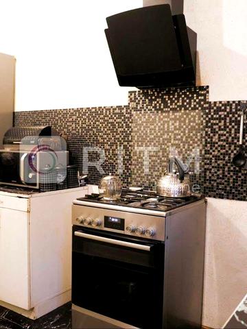 Продаж 3 кімнатна квартира з ремонтом вул. Марка Вовчка.