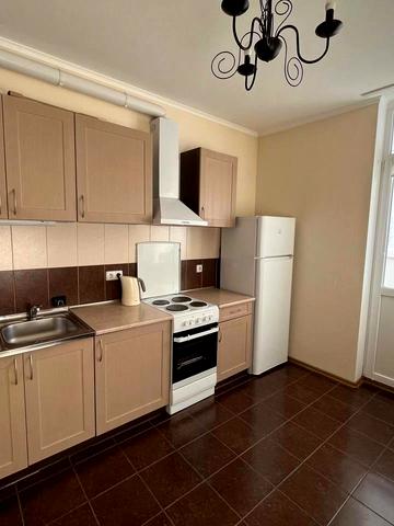 Любомира Гузара просп. (Космонавта Комарова), 46-Б