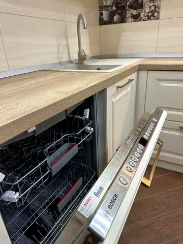 Оренда 3 кімнатна квартира вул. Івасюка 82, Майзлі, новобудова